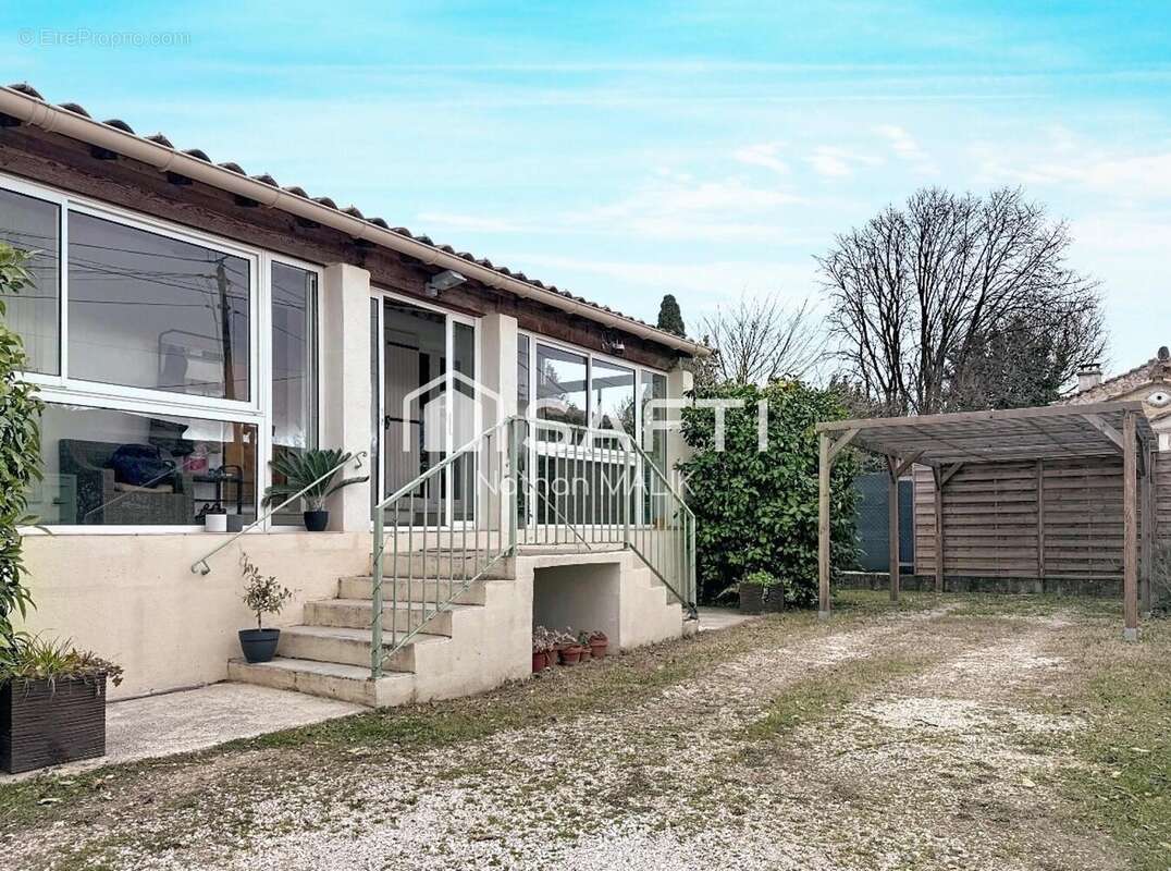 Photo 5 - Maison à ROQUEMAURE