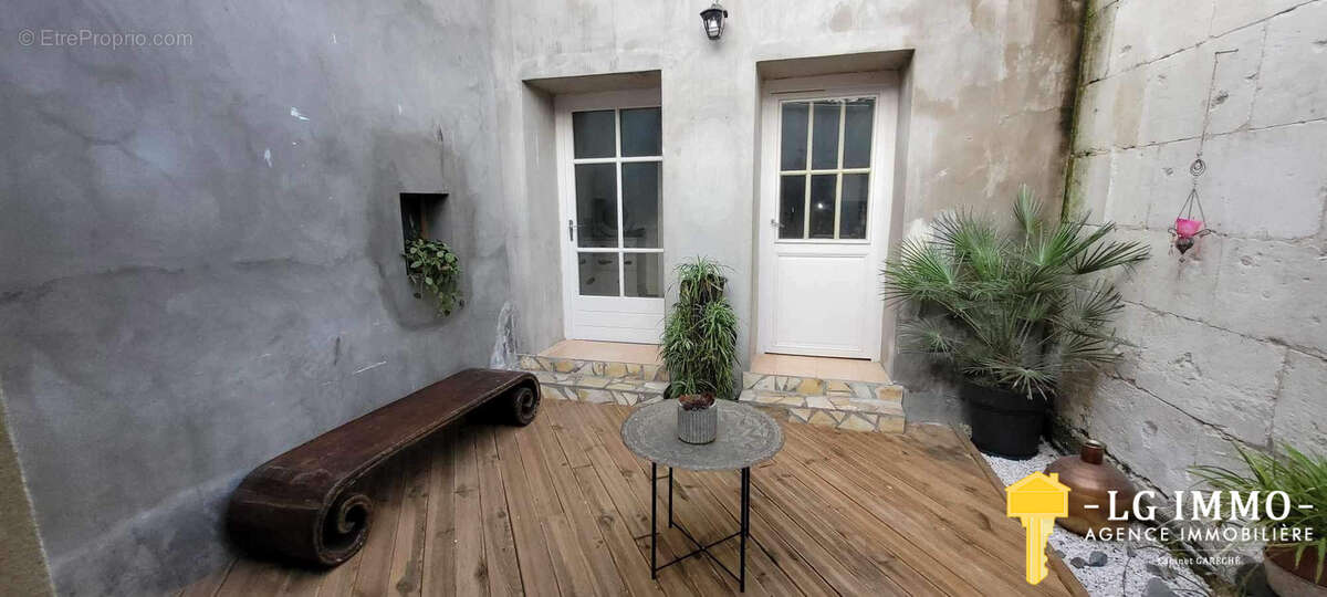 Maison à SAINT-FORT-SUR-GIRONDE