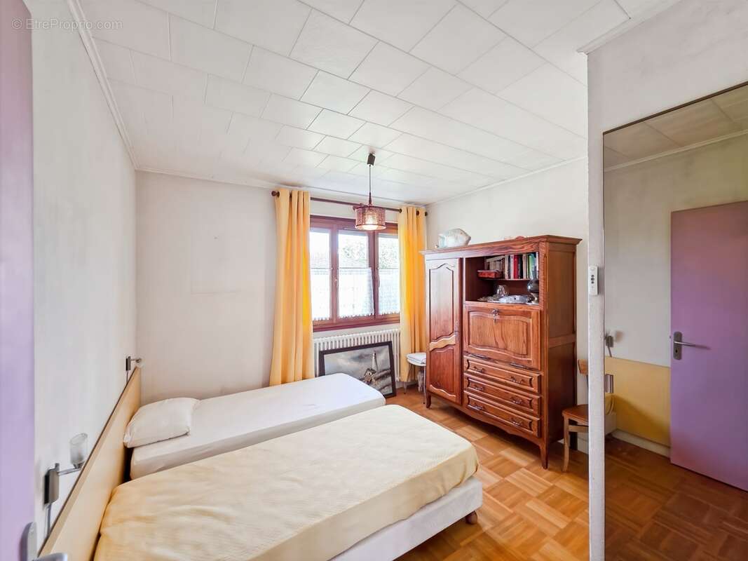 Maison 5 pièces avec grand terrain constructible – environnement calme – proche voie verte - photo 11