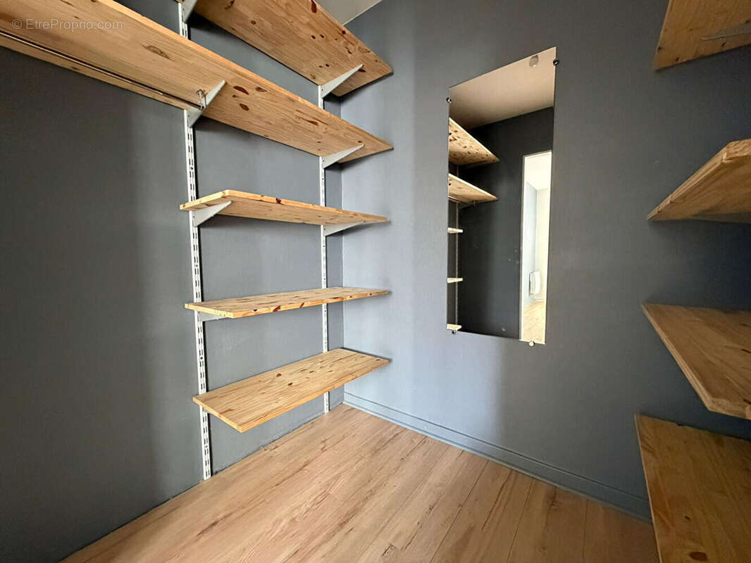 Appartement à SAINT-SEBASTIEN-SUR-LOIRE