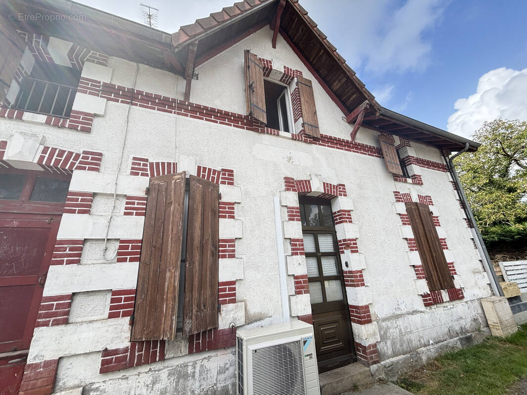 Appartement à LABRIT