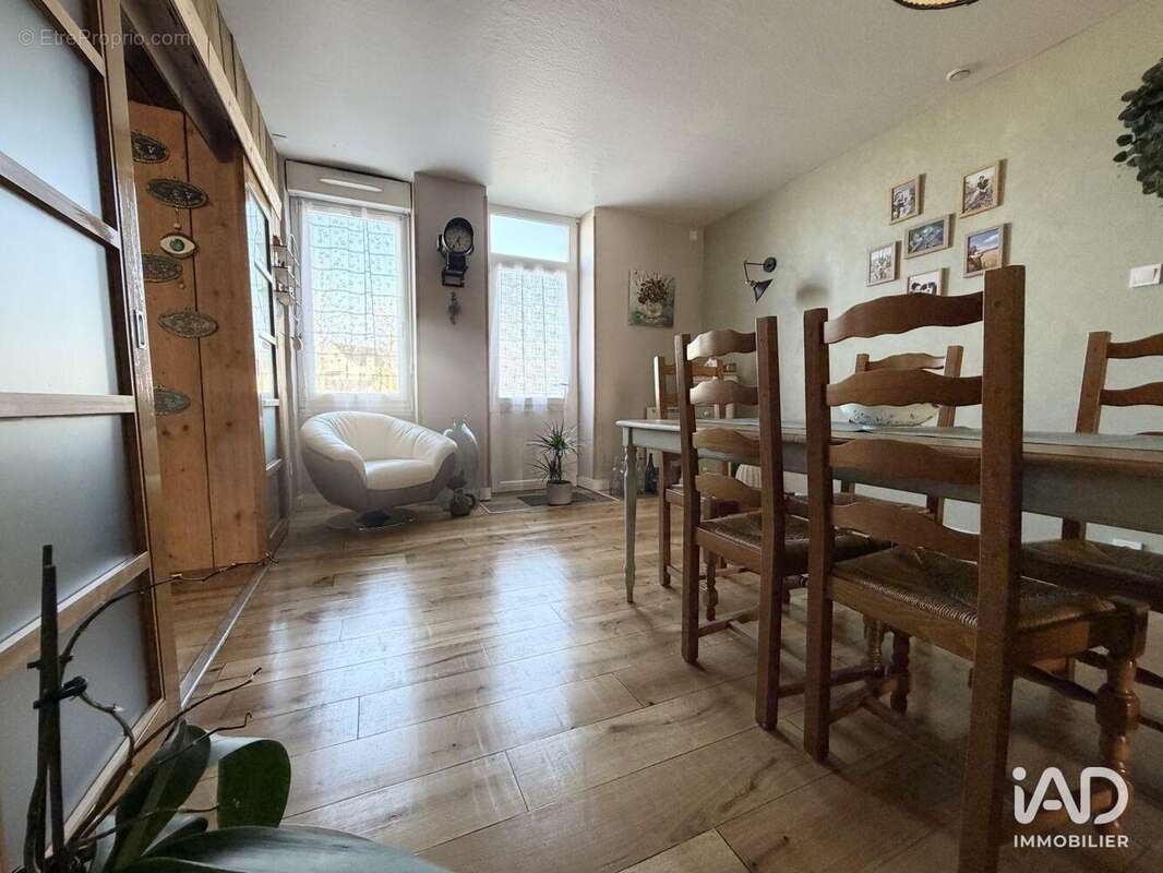 Photo 3 - Maison à HERIC