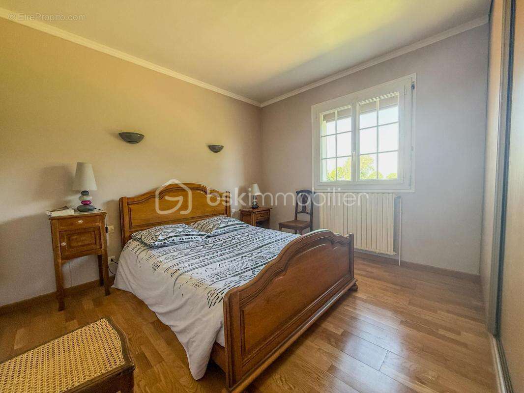 Spacieuse maison familiale de 131 avec sous-sol total, à 5 minutes de Lisieux - photo 9