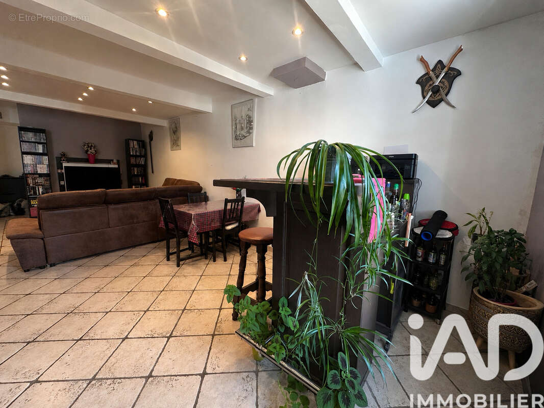Photo 8 - Appartement à ROUGIERS