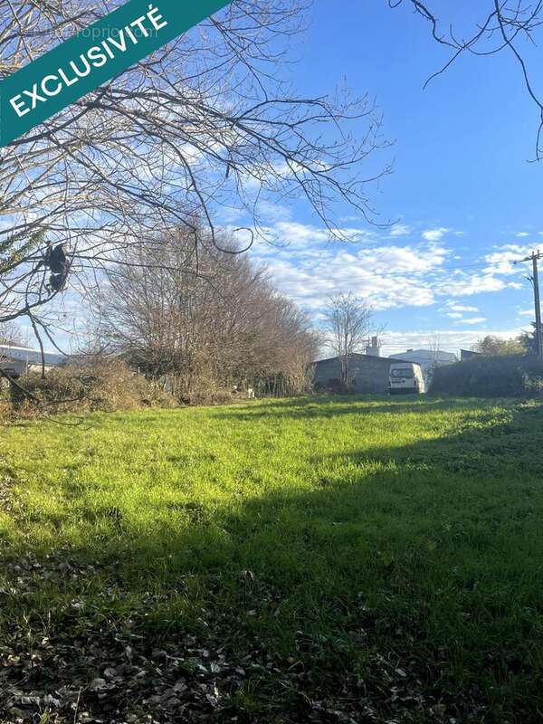 Photo 7 - Commerce à CESSIEU