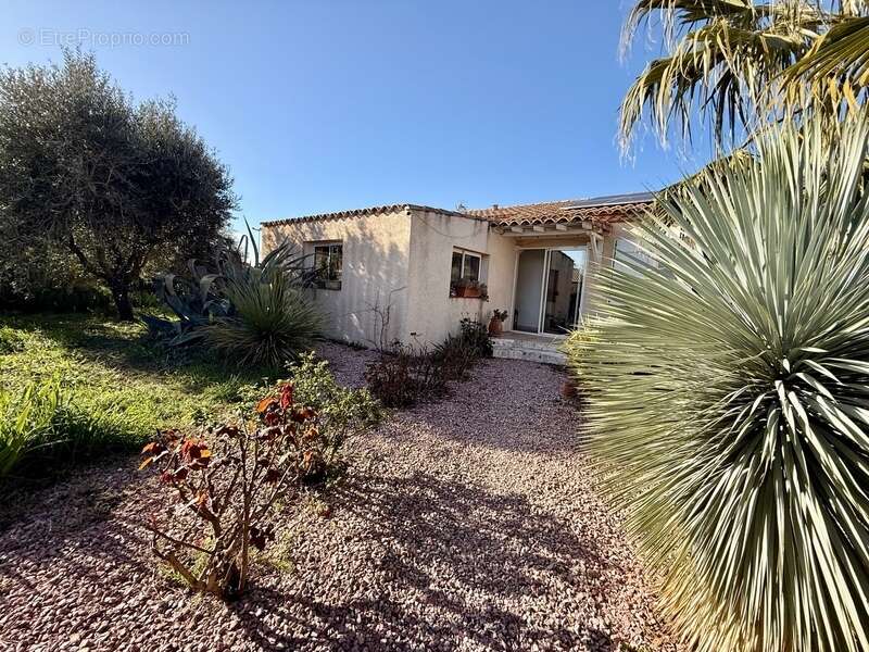 Maison à RIEUX-MINERVOIS