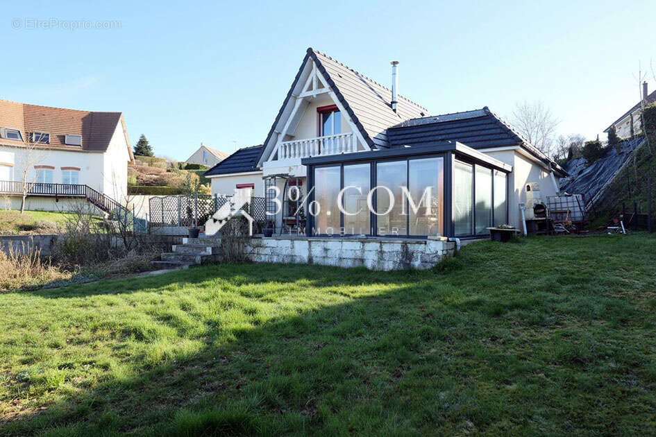 Maison à SAINT-MARTIN-EN-CAMPAGNE