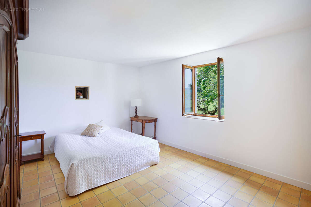 Maison Mazille 6 pièces 211 m2 - photo 8