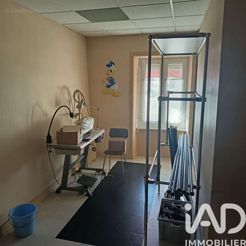 Maison 200 m² à Oradour-Sur-Vayres  - photo 5