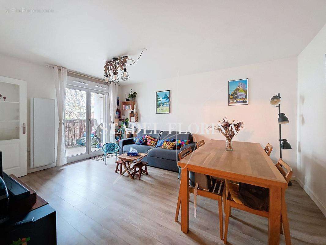 Appartement à ROMAINVILLE