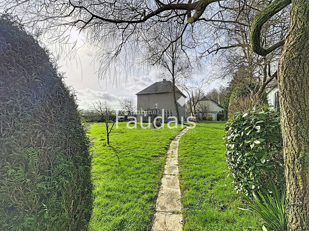 Maison à VILLERS-BOCAGE