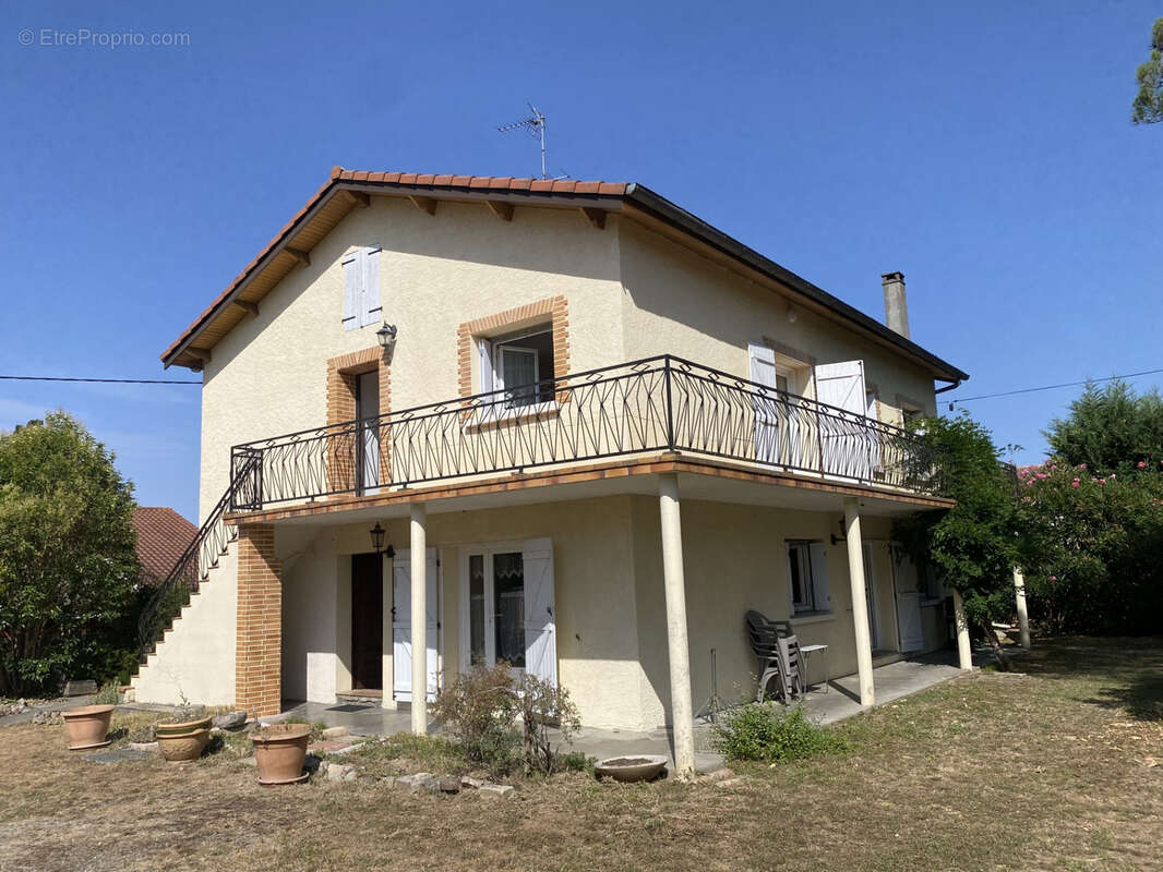 Ensemble immobilier composé de deux appartements T4   Grisolles - photo 3