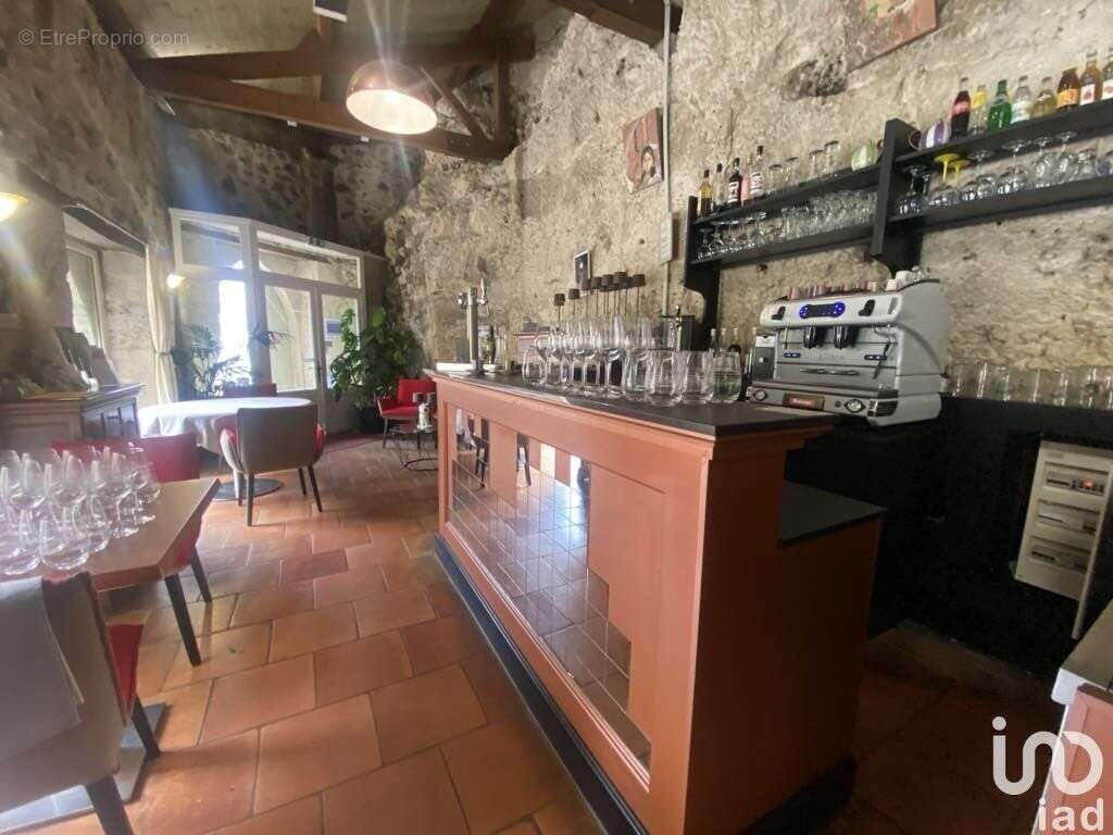 Photo 2 - Commerce à NERAC