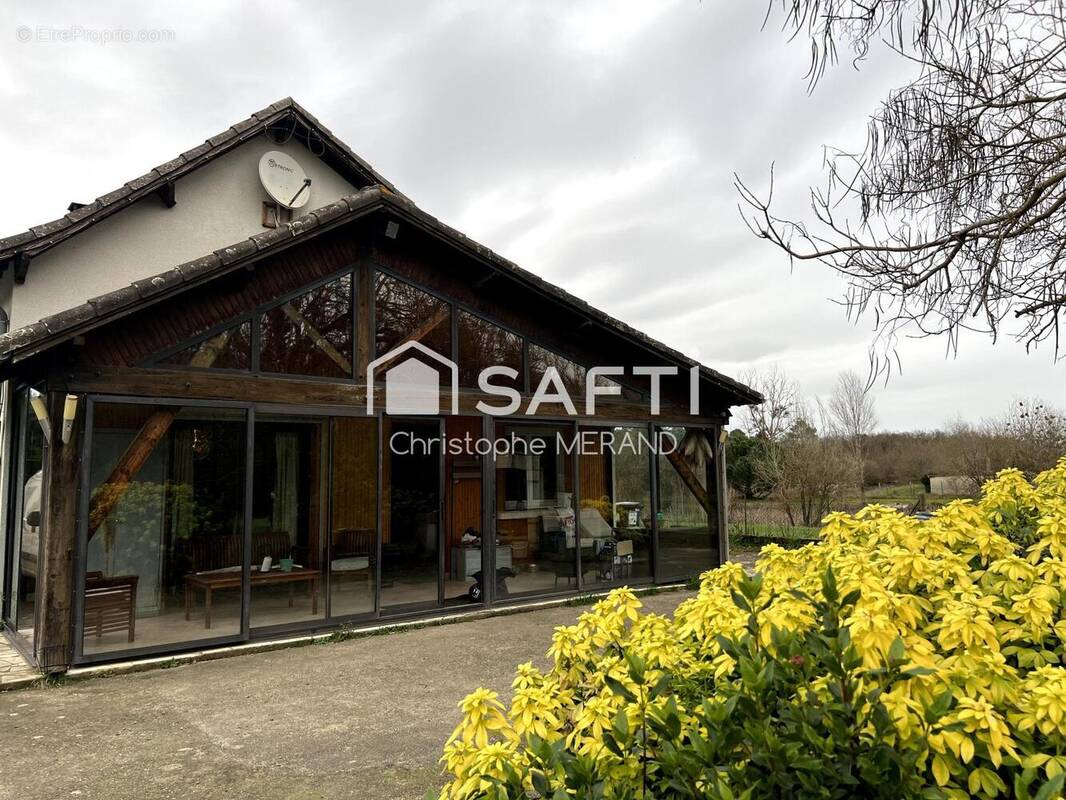 Photo 1 - Maison à LES ORMES