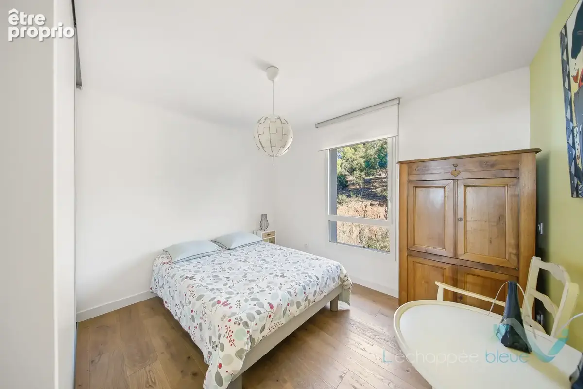 A vendre grand t3 vue panoramique mer-  box et parking  - la londe les maures plage de l argentiere - photo 10