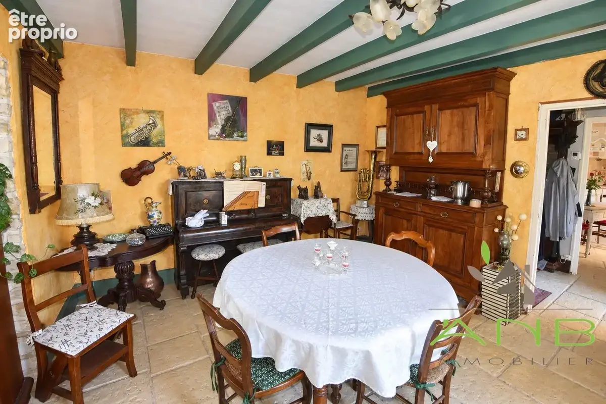 Maison 5 pièces 142 m² à vendre à La Chapelle (16140) - photo 3
