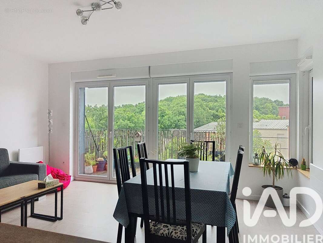 Photo 7 - Appartement à LA CHAPELLE-SUR-ERDRE
