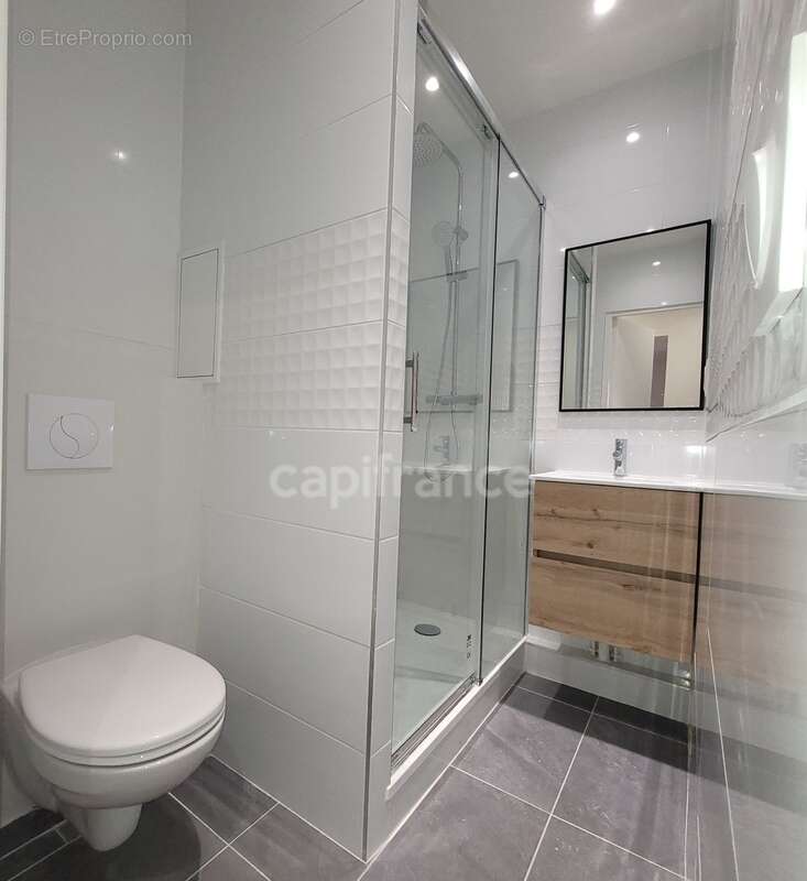 Appartement à CLICHY