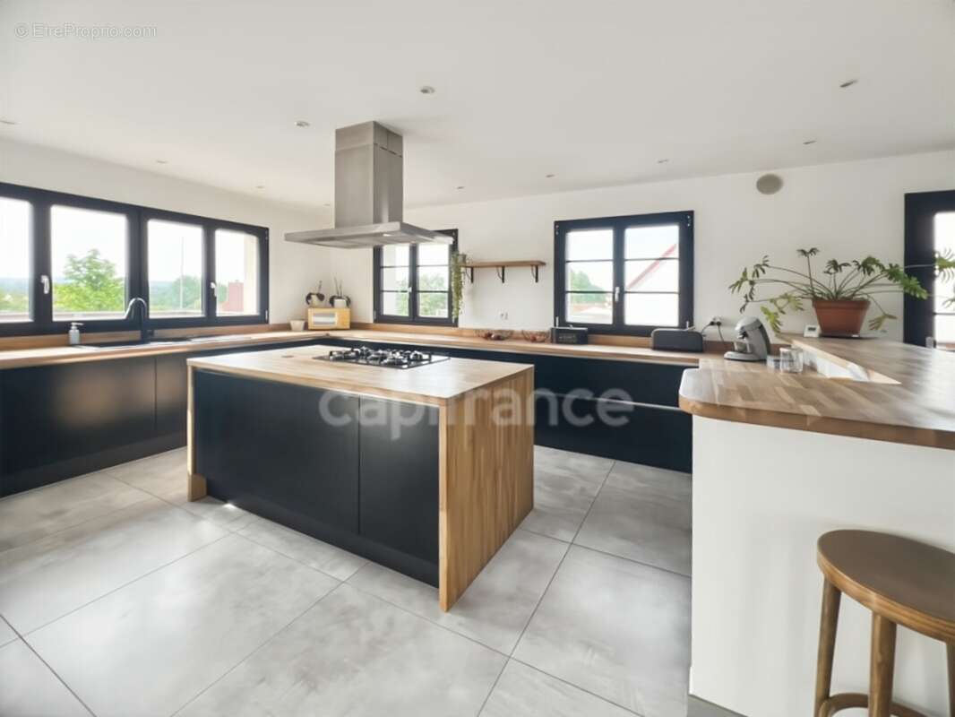 À vendre -  wirwignes - villa individuelle 175 m2 - vie-plain-pied - 7 pièces - terrain 1200 m2 - terrasse - - photo 4
