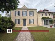 Maison à PUJOLS-SUR-CIRON