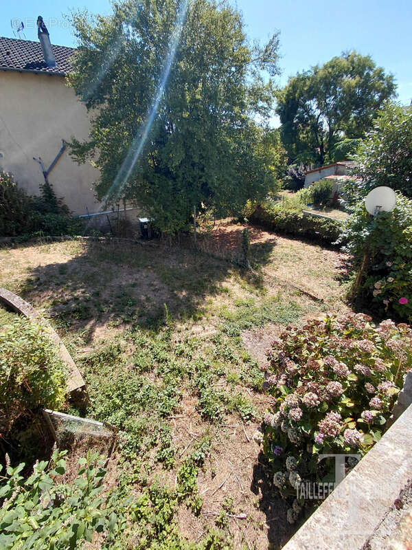Maison 91 m² à Trelissac  - photo 4