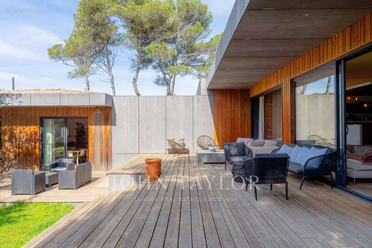 Maison à AIX-EN-PROVENCE