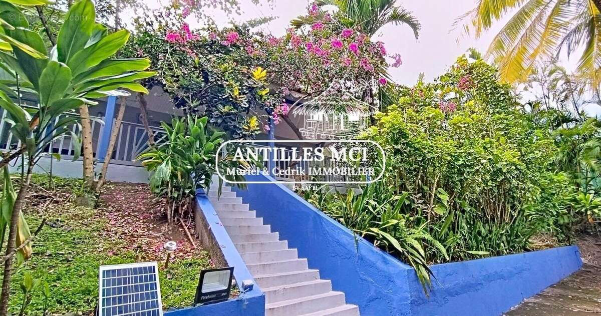 Photo 2 - Maison à LES TROIS-ILETS
