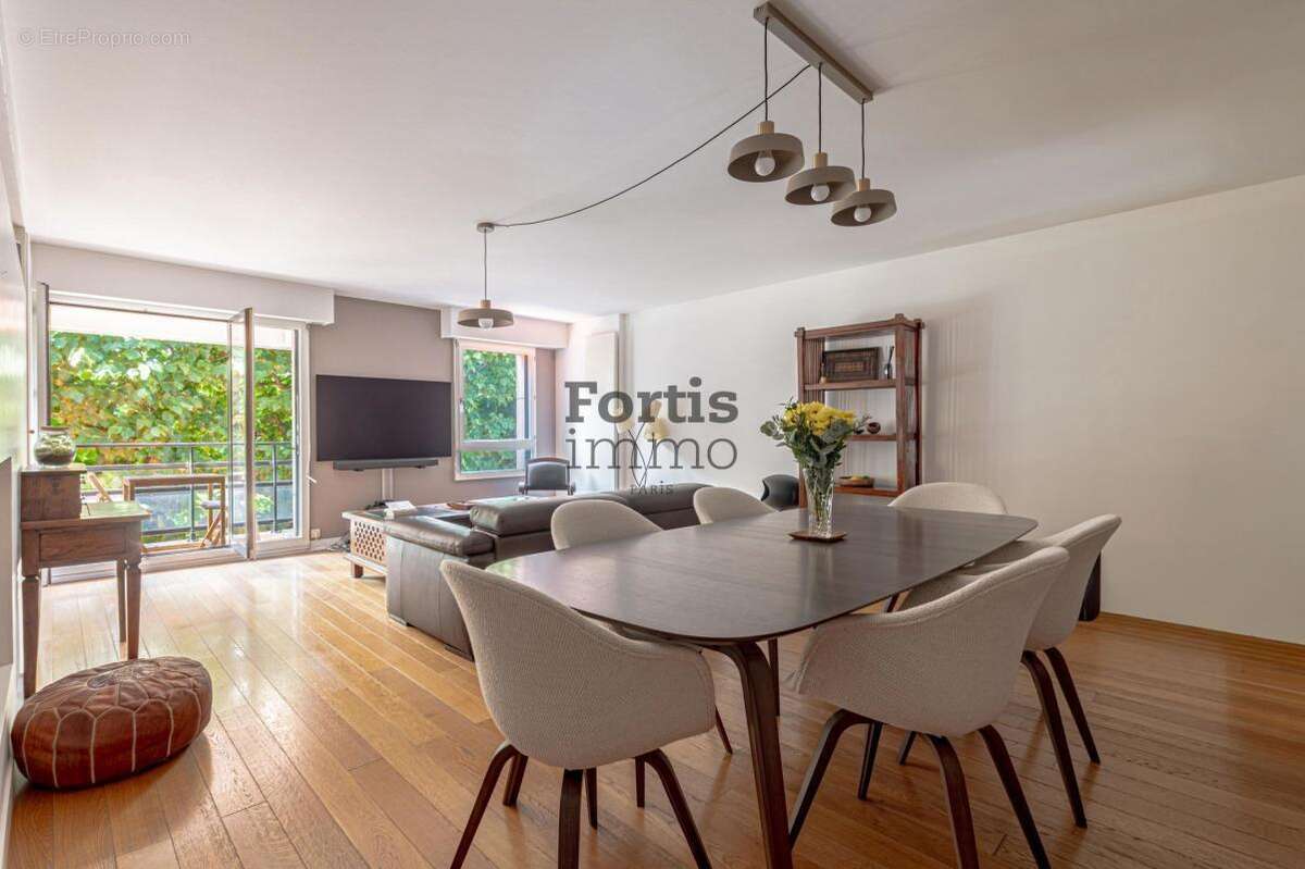 Appartement à RUEIL-MALMAISON