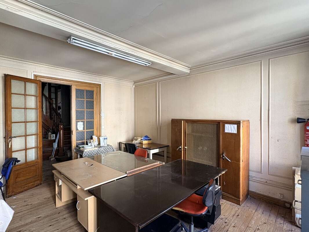 Immeuble 600m² Cognac Centre - photo 5