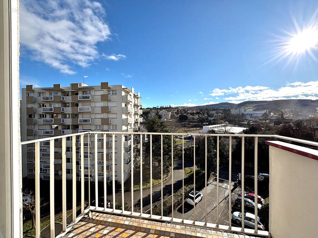 Appartement à SAINT-ETIENNE
