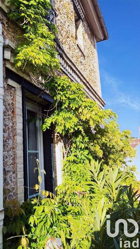 Photo 2 - Maison à BOURG-LA-REINE