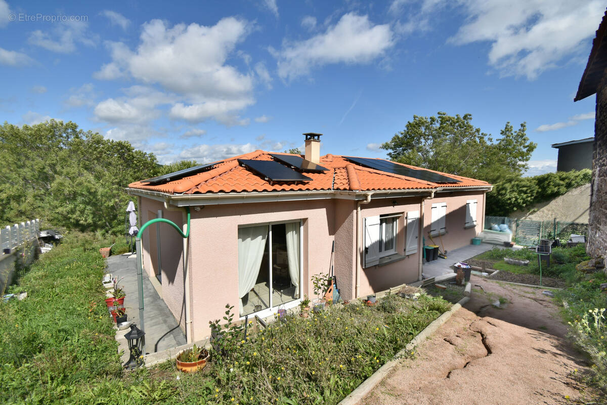 Maison à CHATELGUYON