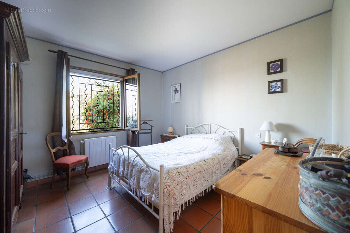 Maison 161 m² à Beaucaire  - photo 35