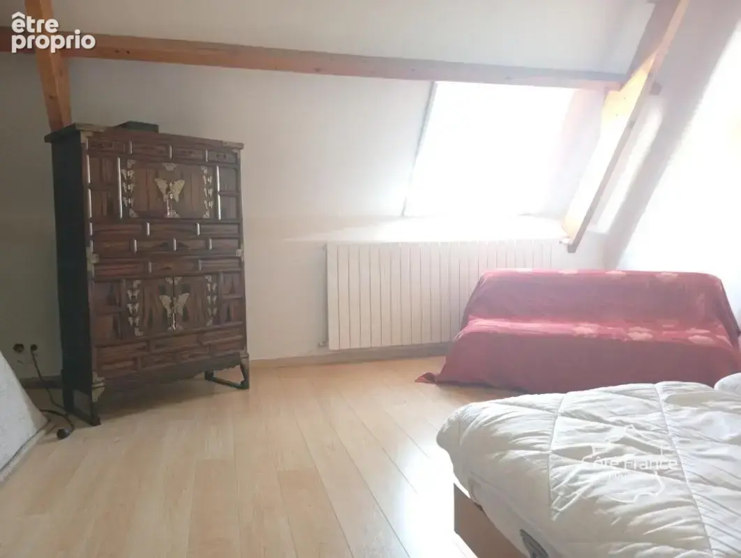 Belle maison en pierre rénovée avec piscine chauffée et char - photo 17