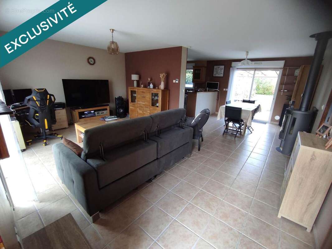 Photo 6 - Maison à QUINCAY