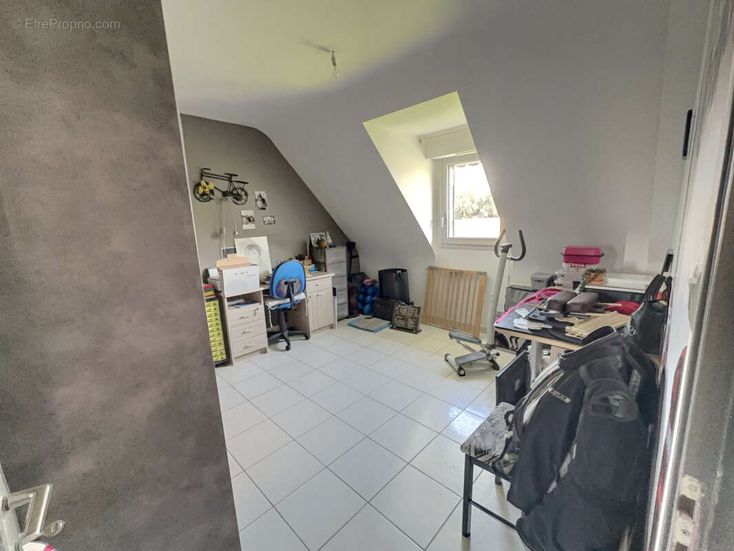 Maison à LA CHAPELLE-NEUVE