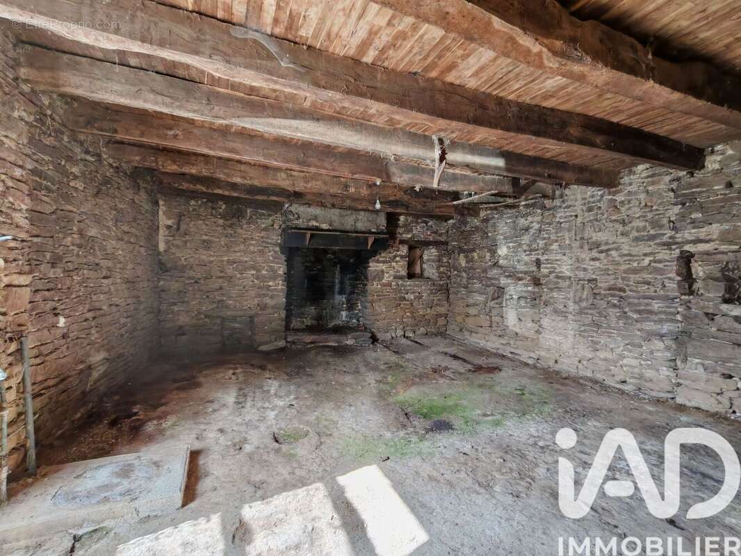 Photo 2 - Maison à CAMPENEAC