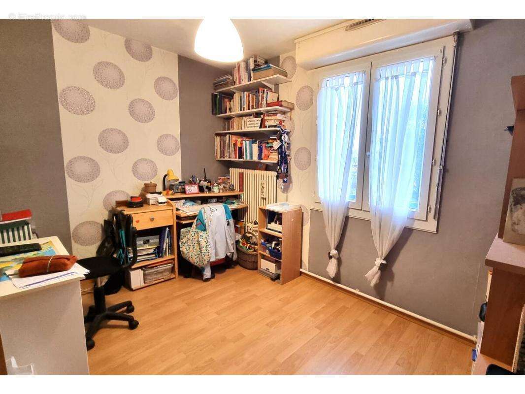 Appartement F5 - photo 7