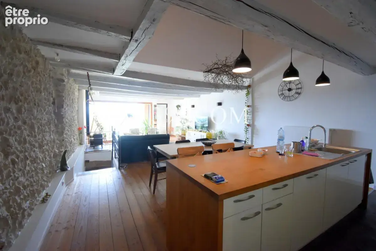Maison exceptionnelle et atypique de 218 m2 à Dongermain - photo 6