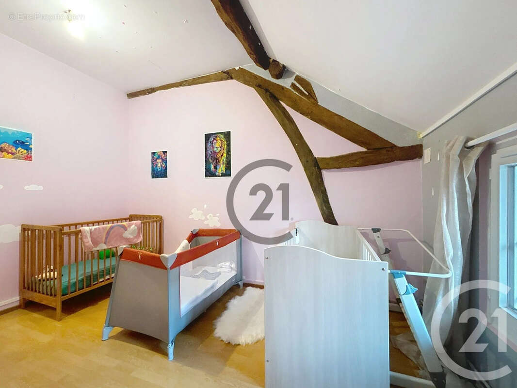 Maison à SAINT-BRICE