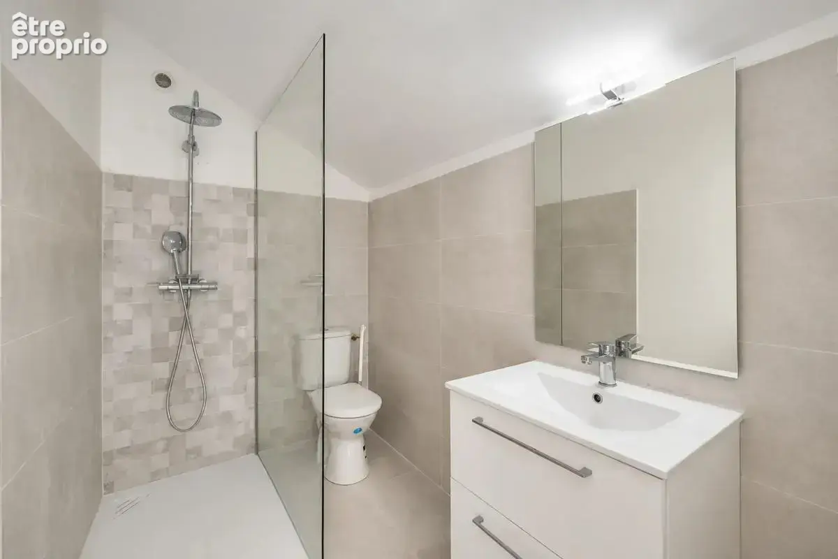 Charmante maison rénovée avec cour privative - 34250 - photo 7