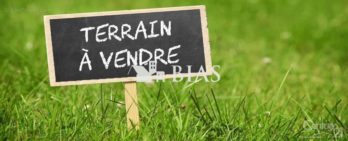 Terrain à CAUMONT