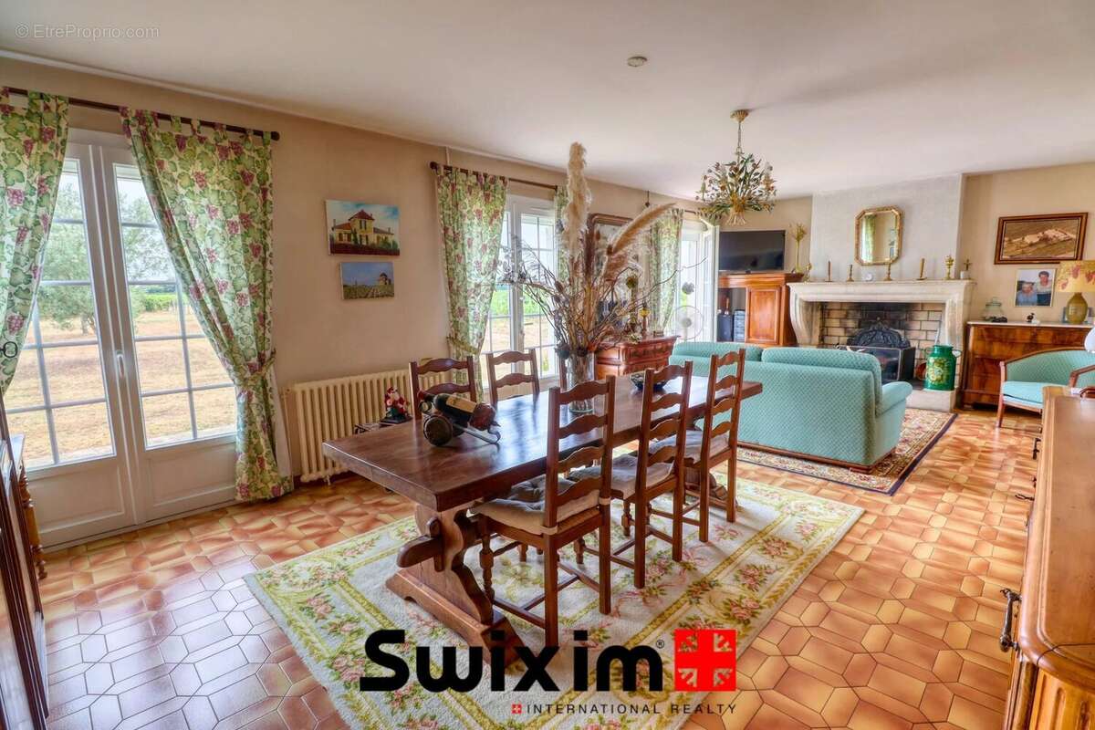 Propriété de 147m² - maison + dépendance - Saint-Estèphe - photo 5