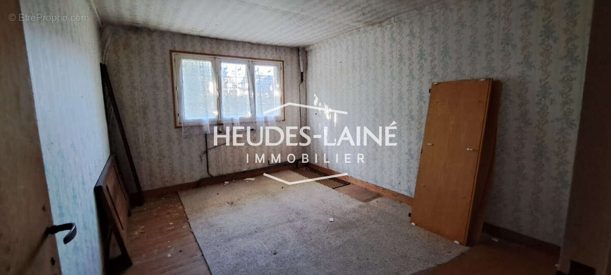 Maison à SAINT-HILAIRE-DU-HARCOUET