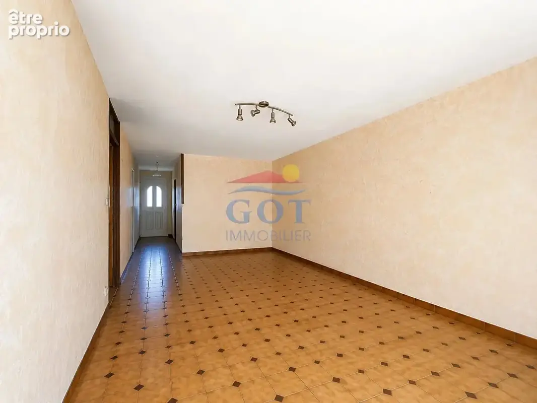 Maison plain-pied - 3 chambres - garage - jardin - Saint-Laurent-de-la-Salanque - photo 11