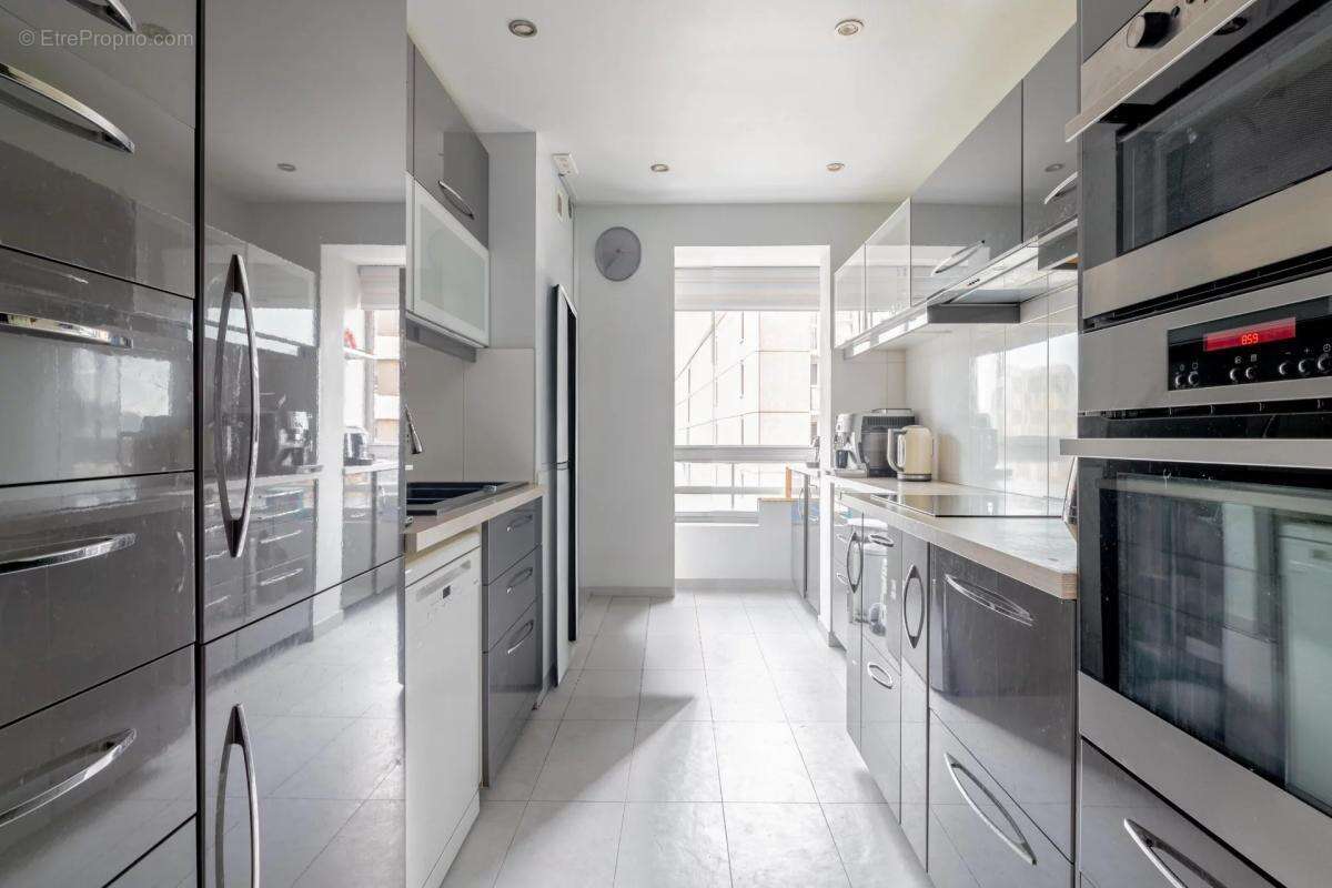 Appartement à BOULOGNE-BILLANCOURT