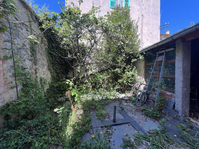Appartement à TENDE