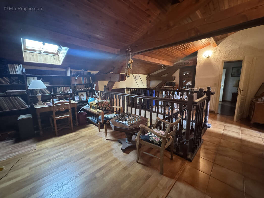 Maison à LAPEYROUSE-FOSSAT