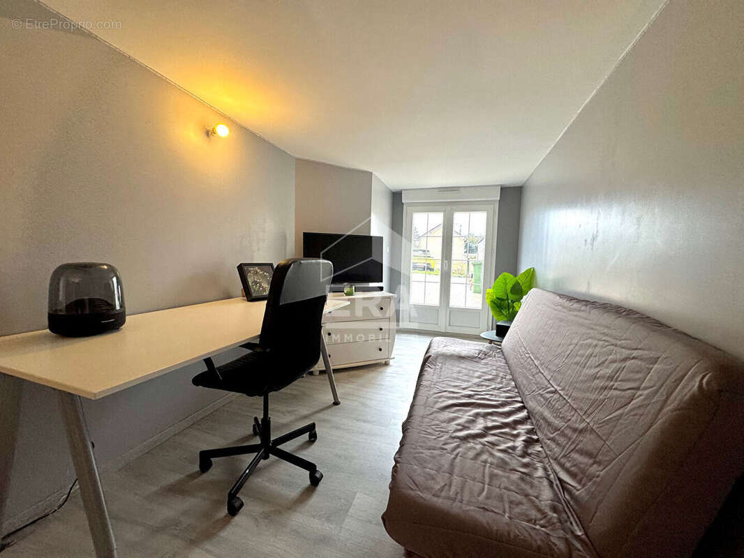 Maison à GUIGNEVILLE-SUR-ESSONNE