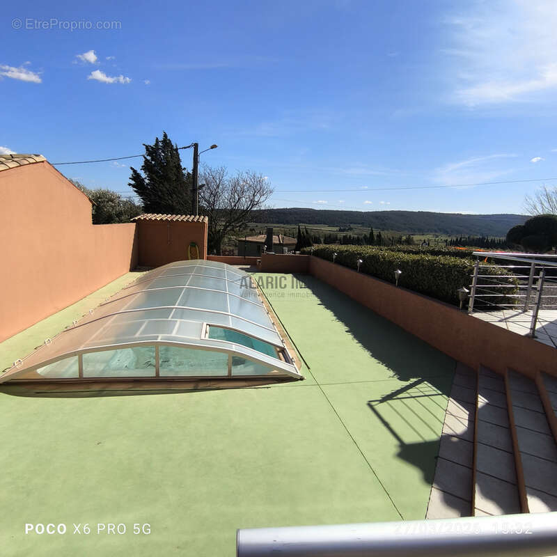 Grande villa dominante, vue sublime,  5 chambres, piscine - photo 6